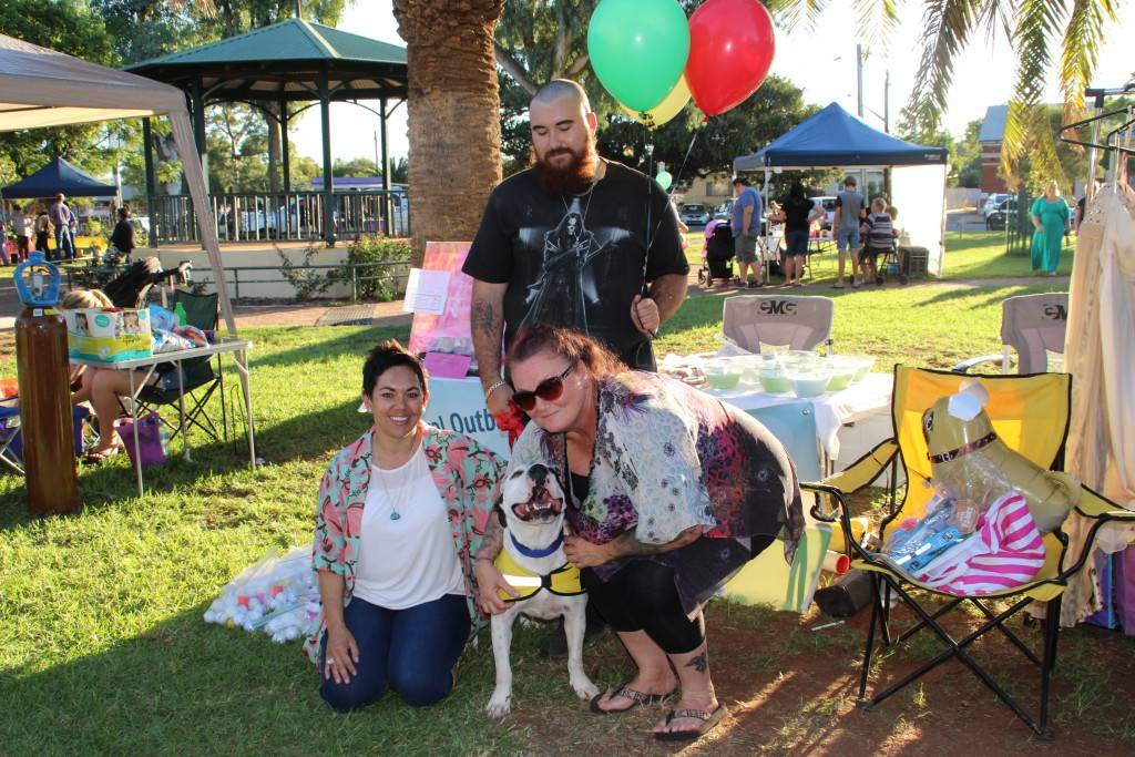 ROAR (Rural Outback Animal Rescue) volunteers Leah Josephson and Wizzy Knezevic manned a fundraising and awareness stall at the markets in Drummond Park on Saturday night. They also took along one of their rescue dogs, ‘Beef’ an American Staffy, in the hope of finding him a home. Mrs Josephson said Beef (or Beefcake) would make someone a wonderful pet as he’s been de-sexed, had all his shots, is well behaved, is very friendly and has had some training. 