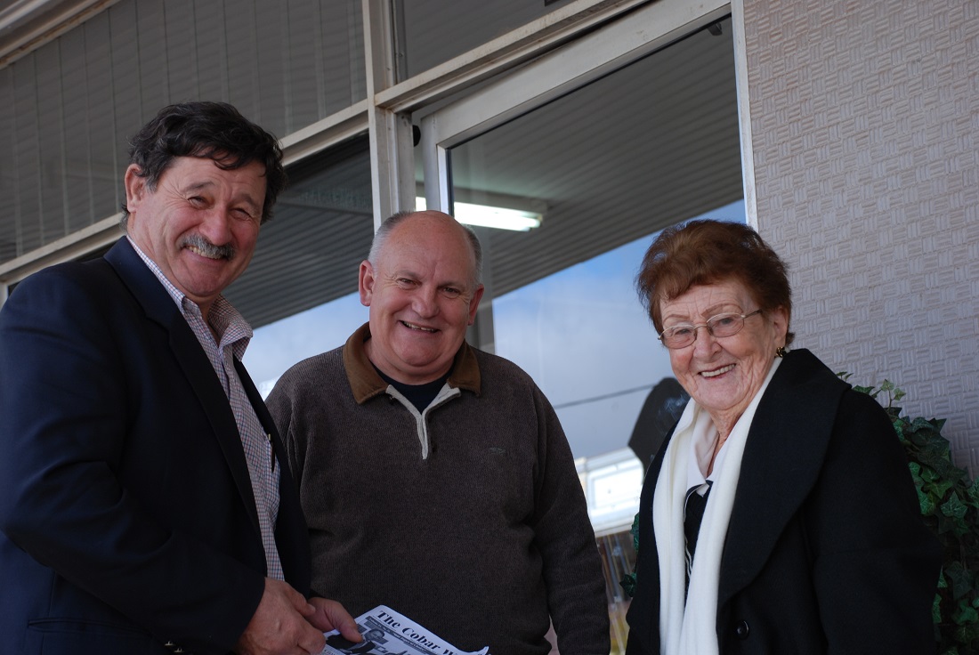 Cobb’s cobar visit with Ray and Lilliane
