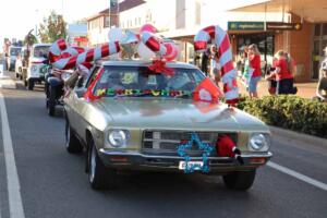 Christmas Street Parade Kingswood